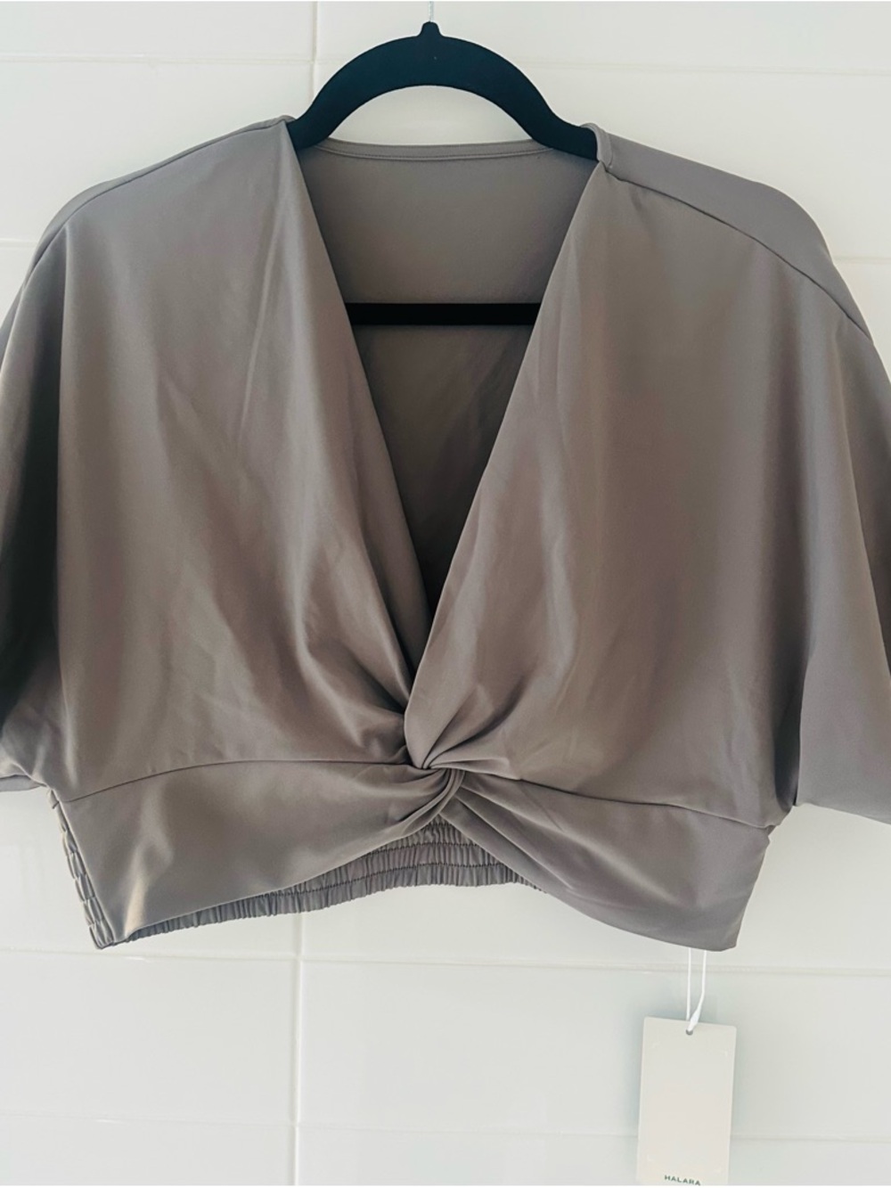 Halara Twist-Front Top in Taupe/Clay -New With Tags